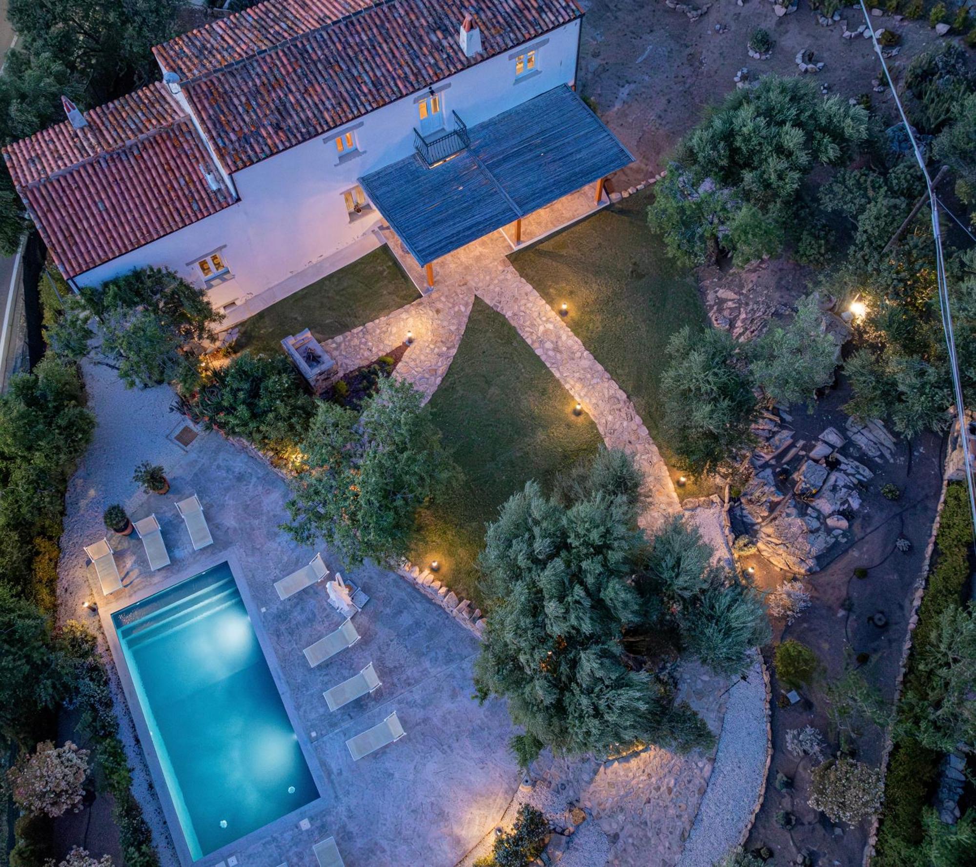 Villa Aromata Trudda Luaran gambar